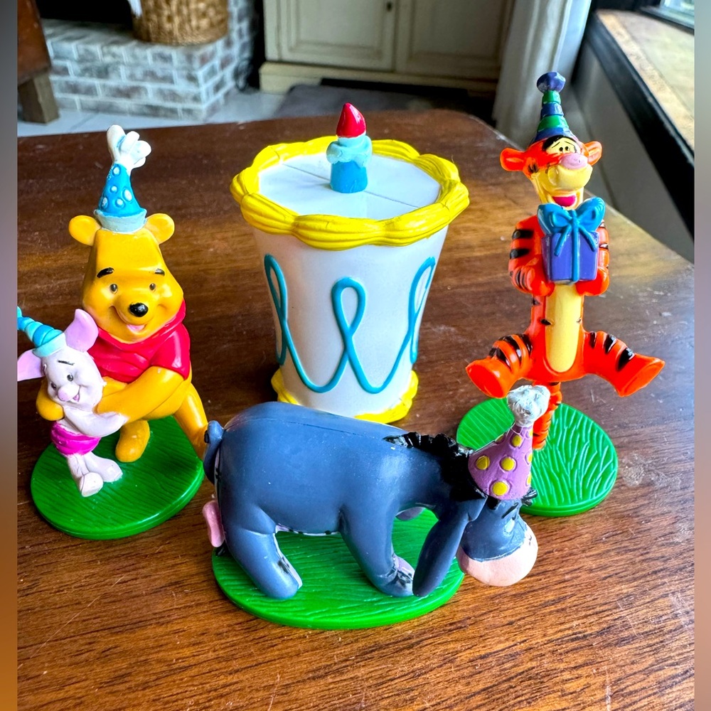 Disney Pooh & Friends Birthday Party Figures Play Set Cake Topper